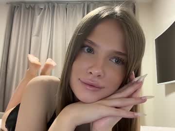 Jennie Russian speaking webcam model