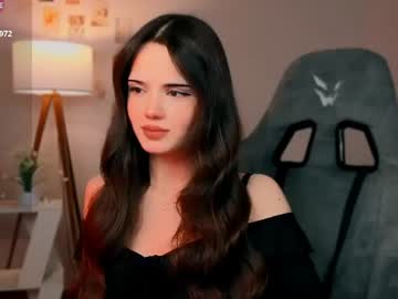 Alice Russian speaking webcam model